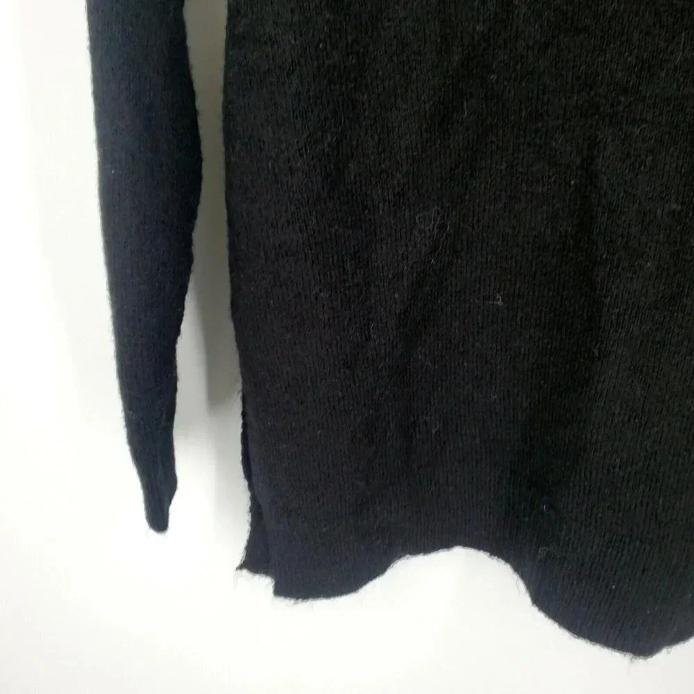 RDI‎ Nordstrom V-Neck Black Long Sleeve Sweater Size XS NWOT